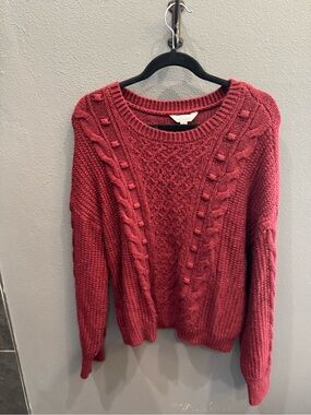 Time and Tru Rose Red Cable Knit Crew Neck Sweater